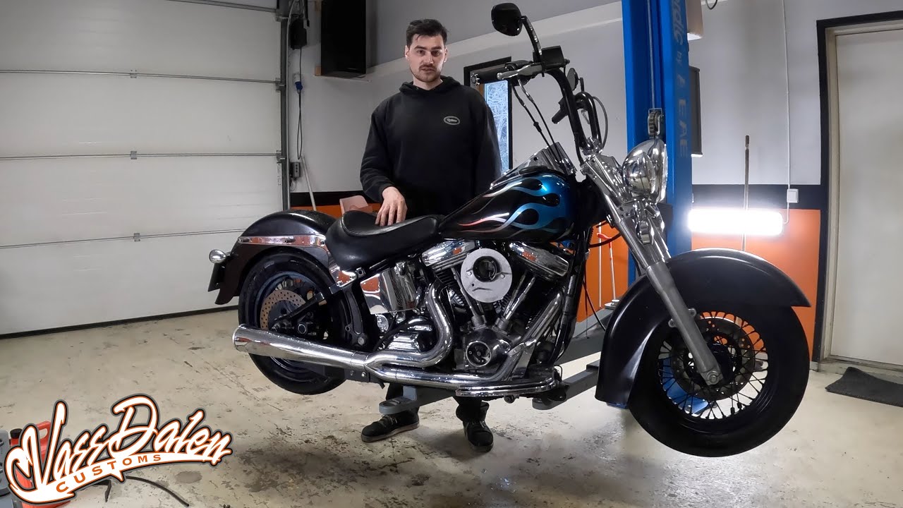 Сборка Harley-Davidson Softail Bobber, часть 1