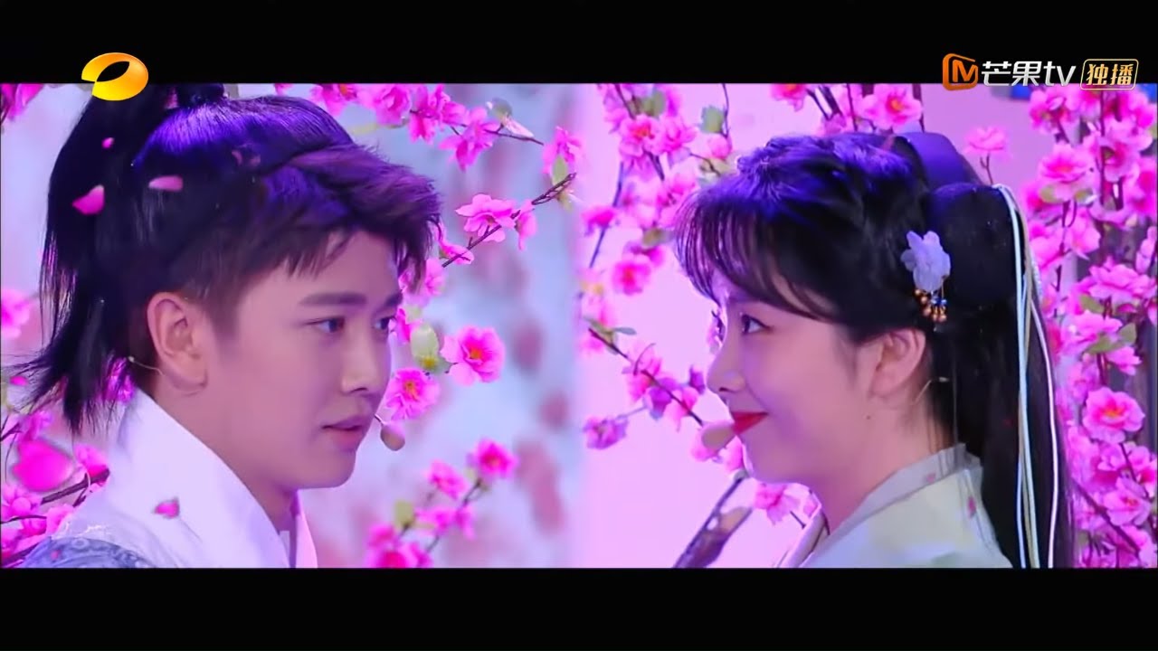 【一下夫妇】任嘉伦&谭松韵 快本合体重现仙剑回忆杀 61大人和今夏的心动剧场太甜惹！ 《快乐大本营》20200229 Happy Camp