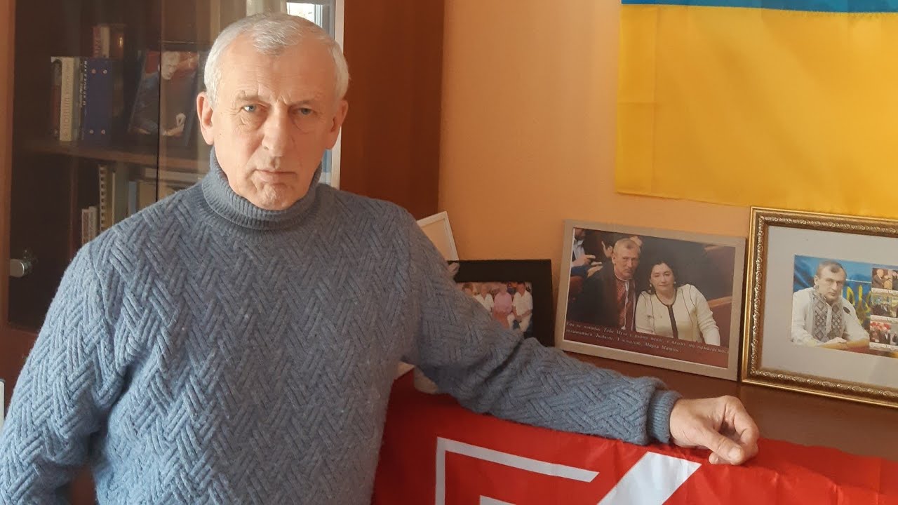 У каналі Сугоняко Олександр. Україна. Міфи і дійсність. відбувається прямий ефір.