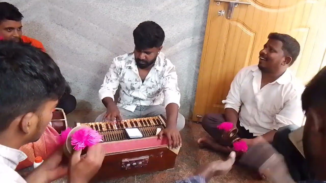 ಆ ಕರ್ಣನಂತೆ ನೀ ದಾನಿಯಾದೆ ಇನ್ನೊಂದು ಜೀವಕೆ ಆಧಾರವಾದೆ ಸುಂದರವಾದ ಬಜನಾ ಪದ ಕೇಳಿ ಆನಂದಿಸಿ ಸಬ್ಸ್ಕ್ರೈಬ್ ಮಾಡಿ
