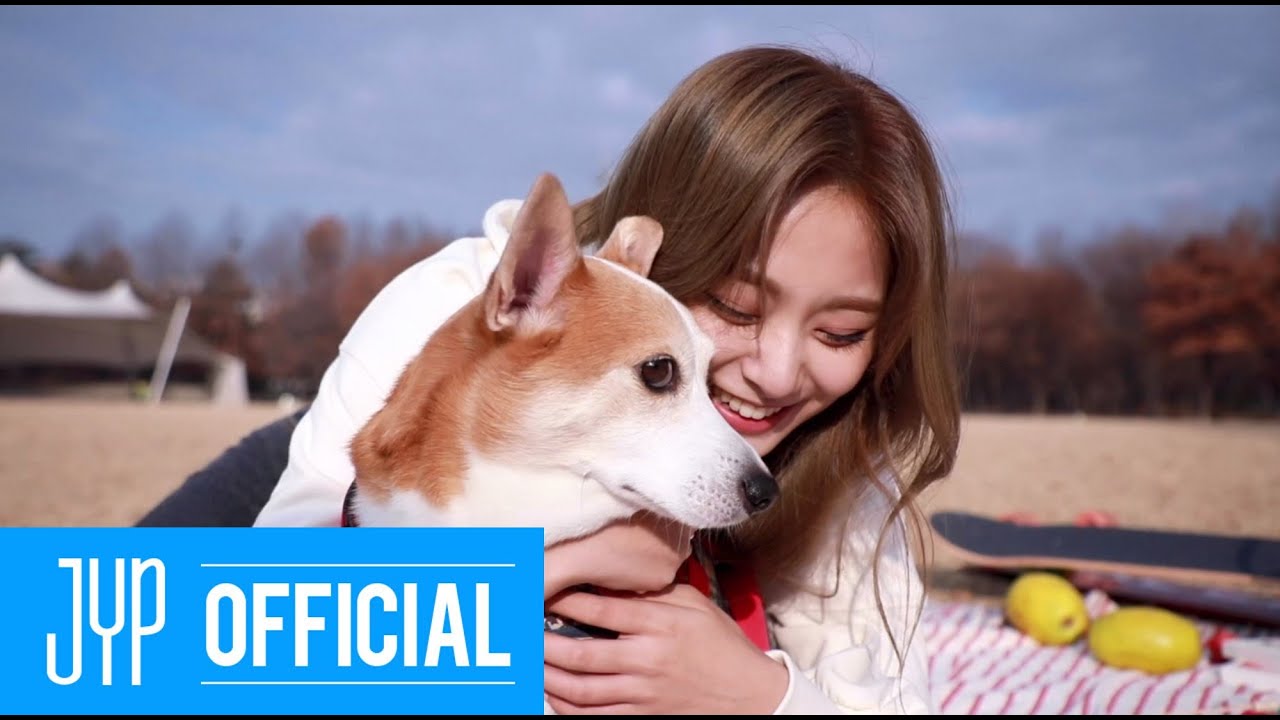 Yes, I am Tzuyu.