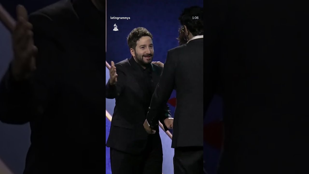 MORAT ♥️ LA NOVIA DE ISAZA (JULIANA) LO ACOMPAÑO A LOS PREMIOS 🥰♥️