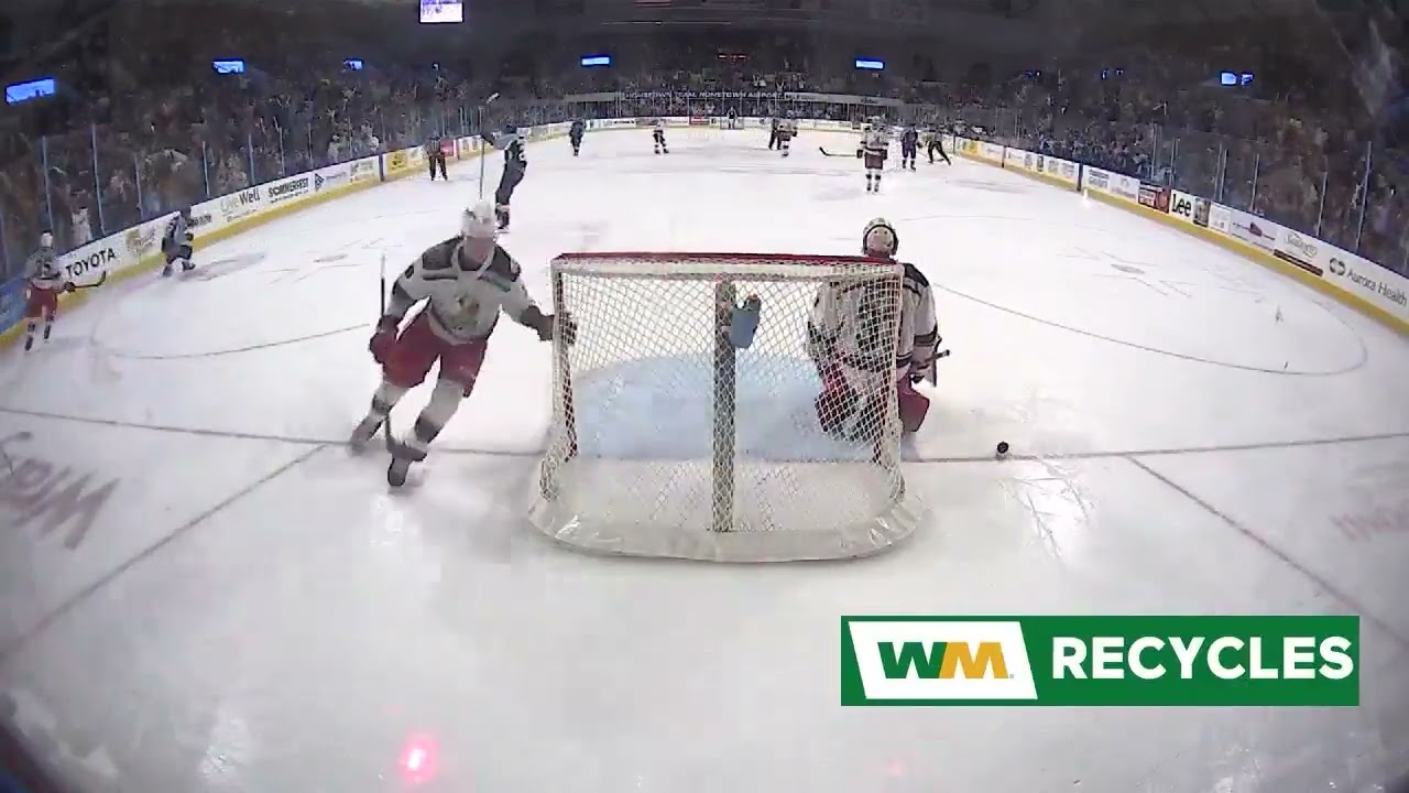 Admirals Take Game 2 over Griffins