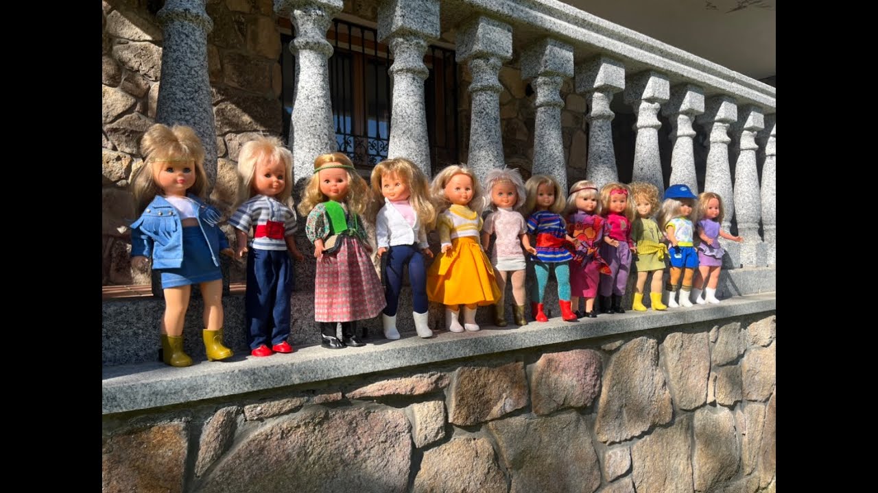 Desfile de Nancys con la moda de los 80
