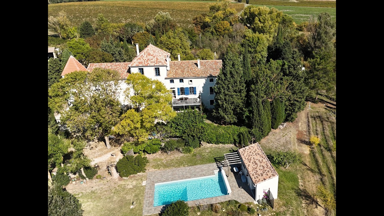CARCASSONNE: Beautifully presented grand home for sale in the ideal setting