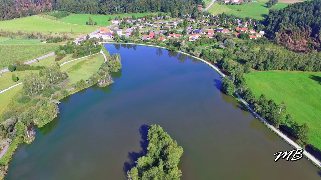 Erlauzwieseler See bei Waldkirchen von oben - bayerischer Wald - MB Fotowerk Drohnenaufnahmen