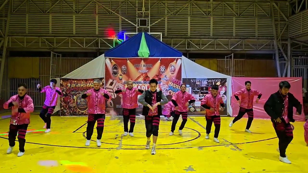 stick2one group @ marikina DC