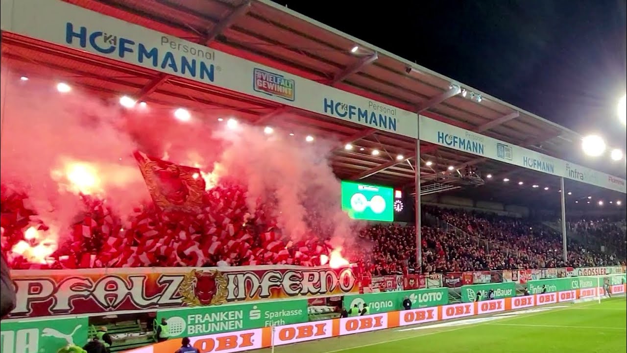 Gänsehaut Atmosphäre bei Siegesfeier der Lautrer in Fürth😍 #betze #lautern #kaiserslautern