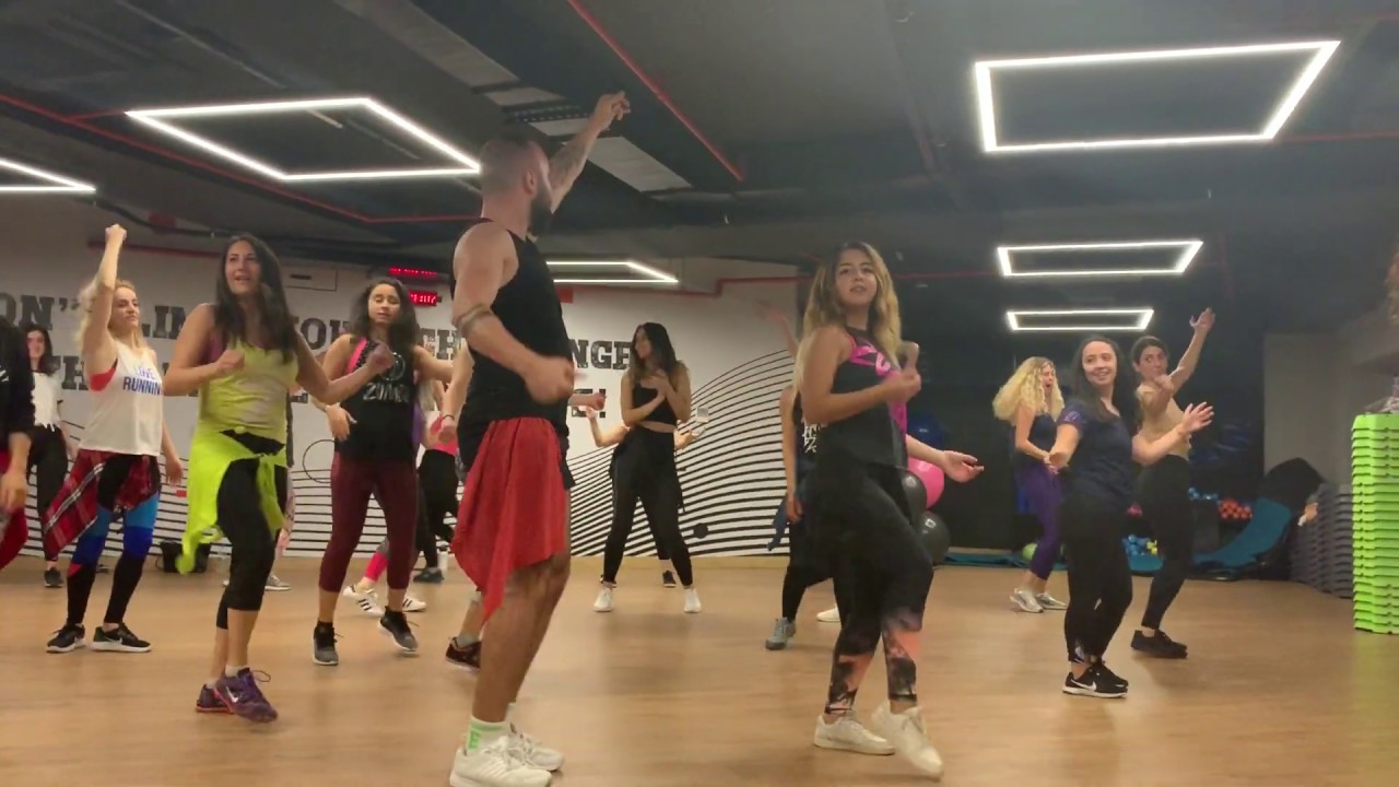 ANDREA & COSTI - NEBLAGODAREN ZUMBA