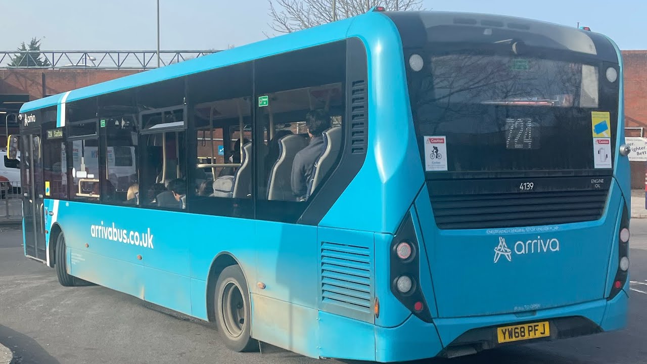 RARE!! Arriva Herts and Essex ADL Enviro200 MMC 4139 YW68 PFJ on Route 724