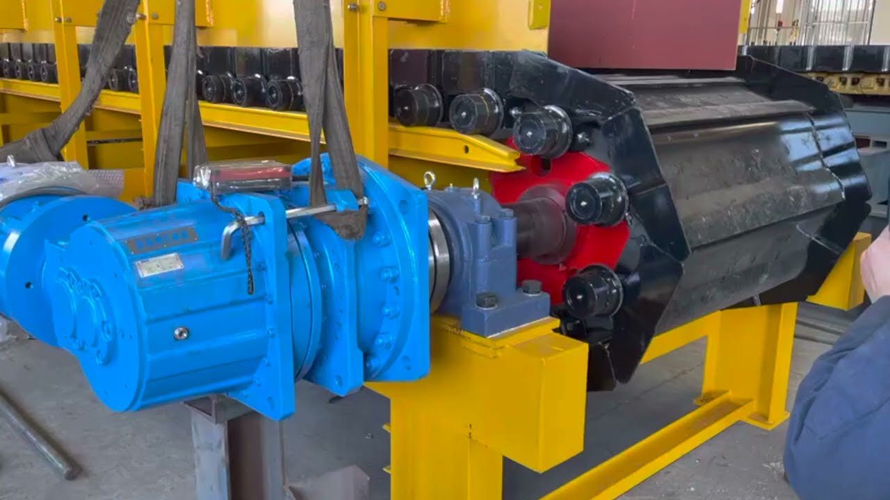 Medium Apron Feeder tested before delivering to Myanmar