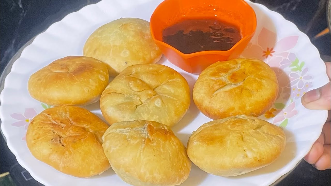 কড়াইশুঁটির খাস্তা কচুরি একদম দোকানের মত মুচমুচেও সুস্বাদু Matar khasta kachoris |Veg Recipe 