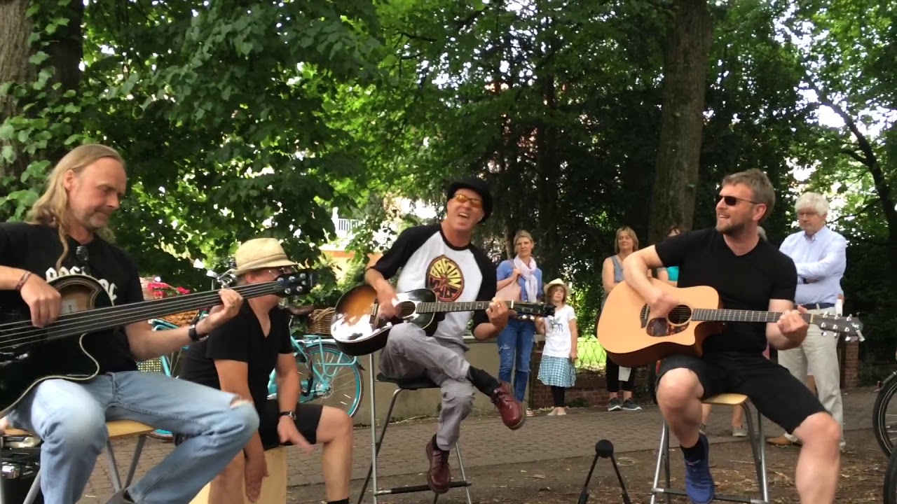 Gr&uuml;nfl&auml;chenunterhaltung M&uuml;nster 2017 - Fat Trousers Acoustic Rollers