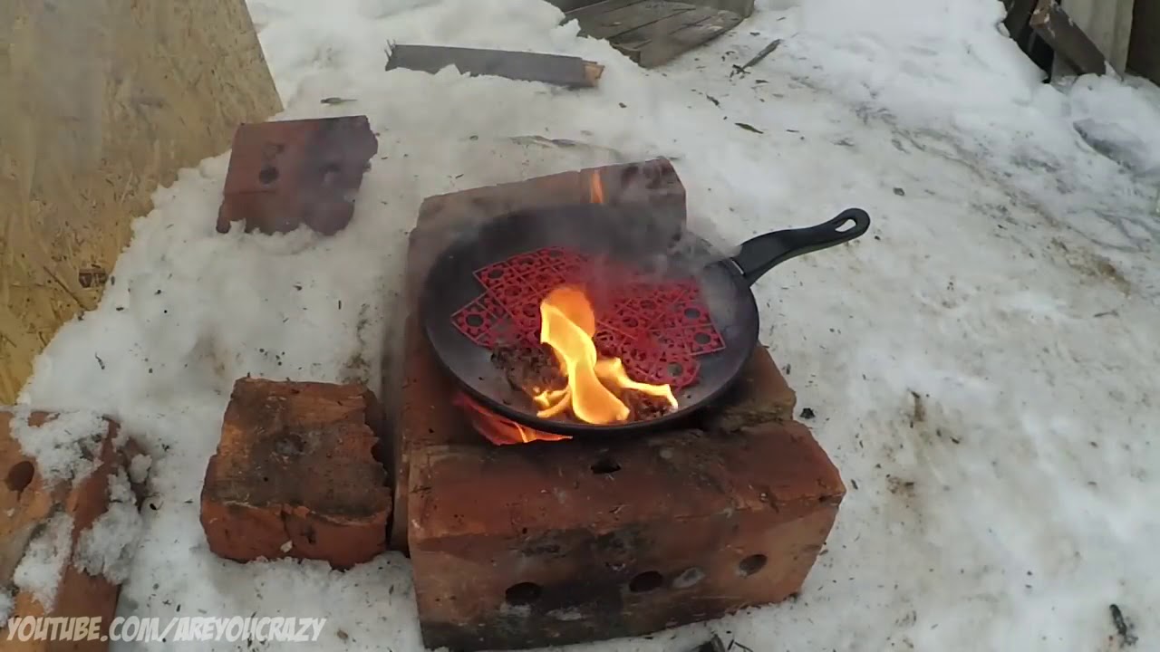 EXPERIMENT Glowing HOT PAN VS 1000 Shots plastic disc cap
