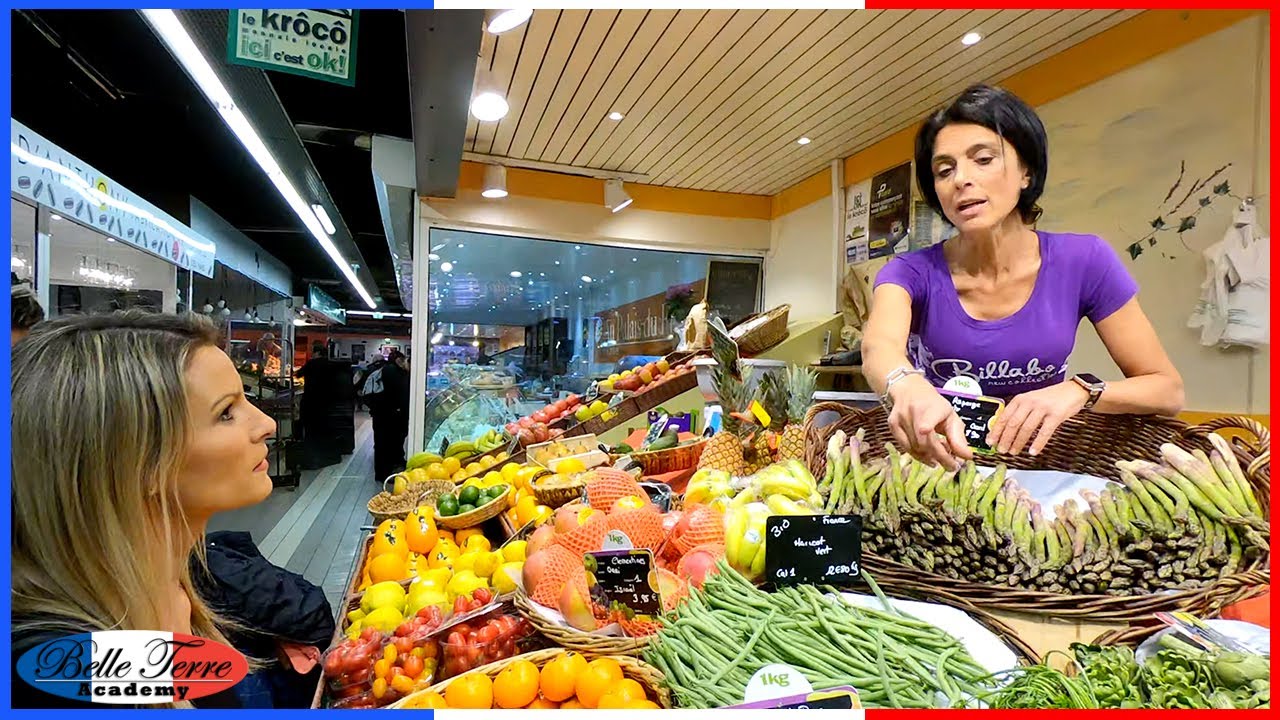 Au marché | At the French market in Nîmes, France