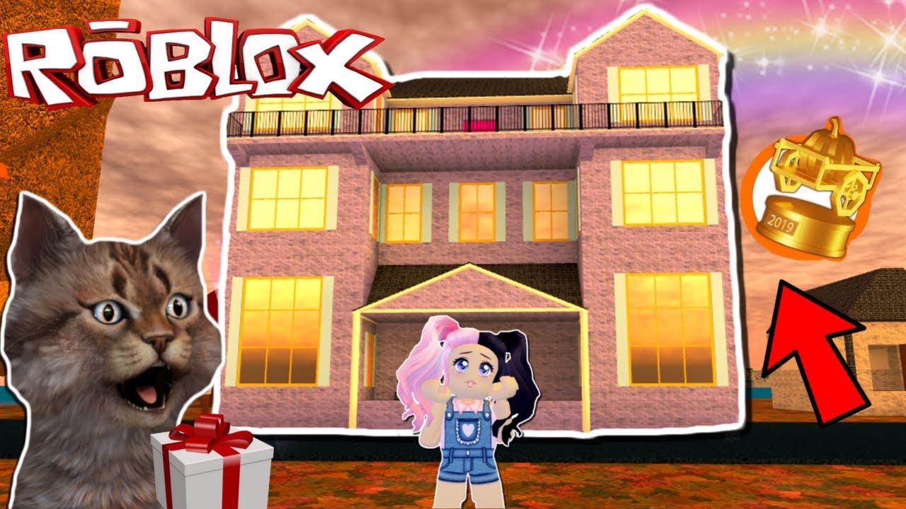 (TRUCO)😱SÚPER MANSIÓN DE A TRABAJAR EN UNA PIZZERIA ES MIA😱- ROBLOX