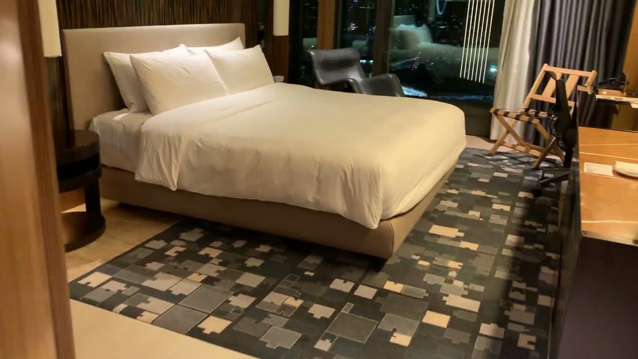 Hotel ICON Hong Kong: Luxury Redefined in the Heart of the City