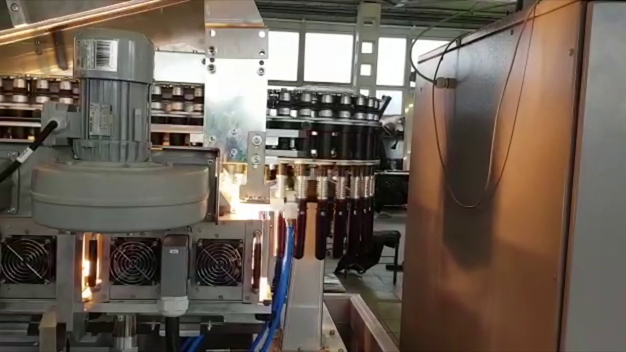 Optima 6 - production of a 2.5-liter cylindrical bottle