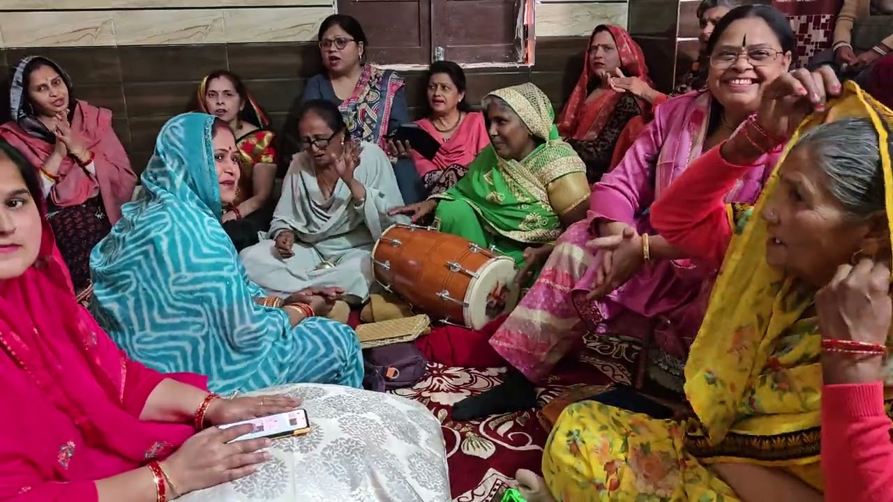 कृष्ण भजन तेरी बजती मुरलिया देखकर नाचन चली आई ओ सांवरे