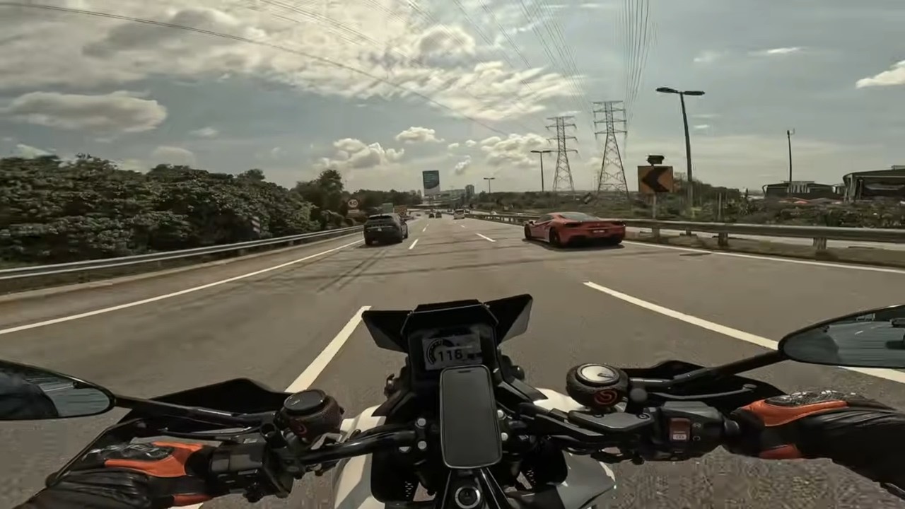 Testing the XADV After Busy Day in KL | 4K