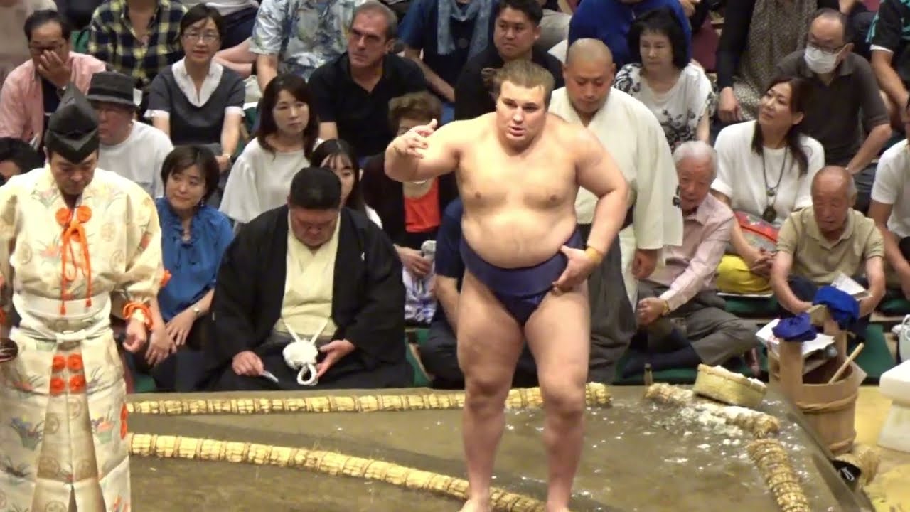 『際どい判定』安青錦 vs 熱海富士【大相撲令和7年9月場所】2日目2025/09/15 AONISHIKI vs ATAMIFUJI SEP 2025 DAY2 ズーム