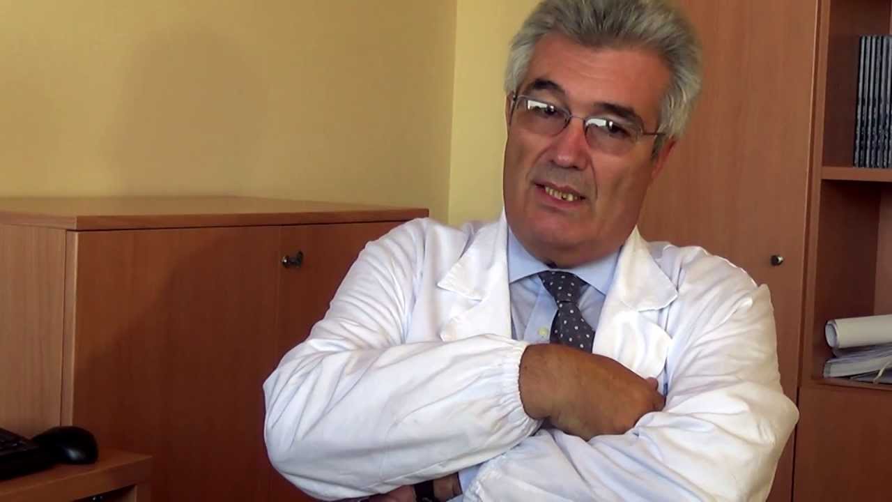 Caduta capelli in autunno: cosa fare quando è eccessiva