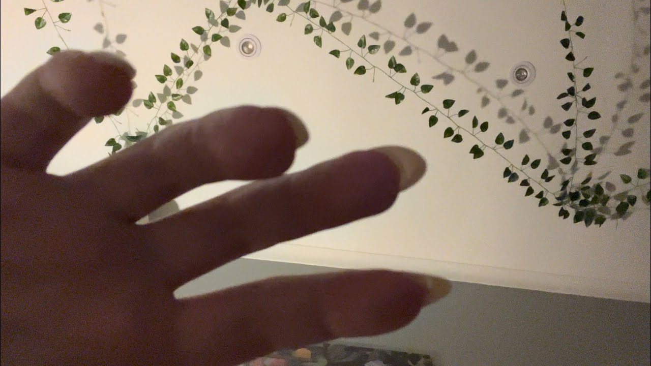 ASMR Camera Tapping and Scratching 📱˖˚⊹ Tapping Up and Down the Camera • Phone Edge Scratching