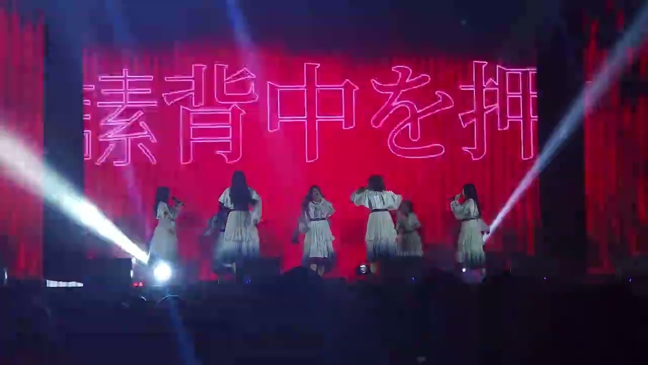 [Fancam] HatoBito - Flickering Light (Open Act Nearly Equal Joy Oversea Special Live In BKK)