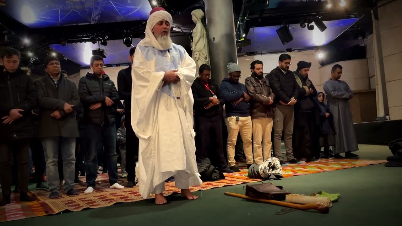 Hassen Rasool - SHAKESPEARES GLOBE - MAGHRIB PRAYER