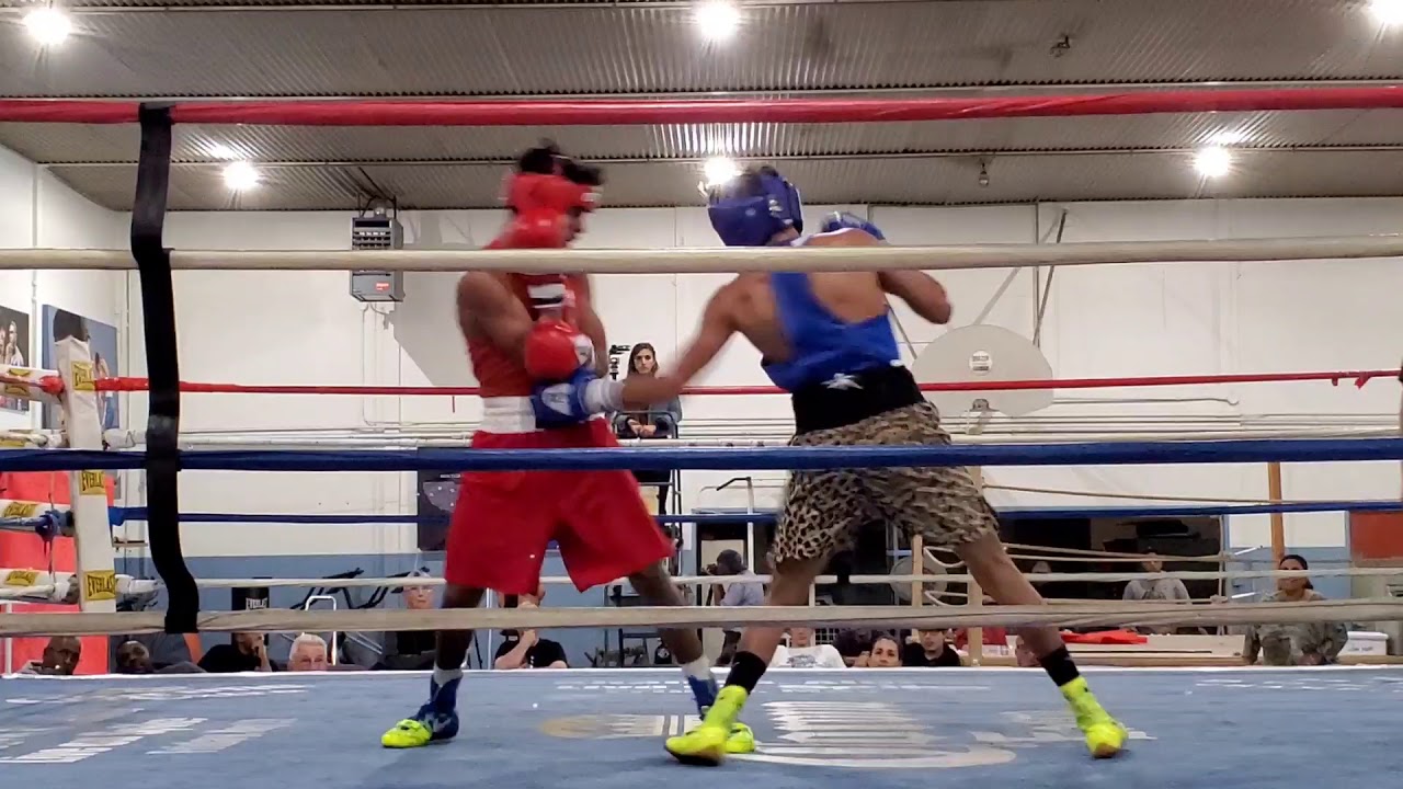 El General Emiliano Vargas with his Silver Gloves  KO in Cali