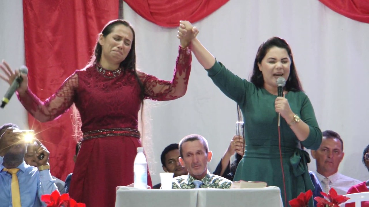 A Igreja Está Orando - Gislane Ferreira ft. Antônia Gomes | LANÇAMENTO DO CD
