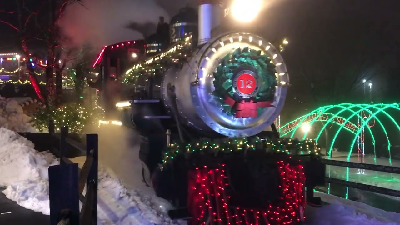 Tweetsie Railroad Baldwin Steam Locomotive  #12 Decorated for Christmas in the Snow