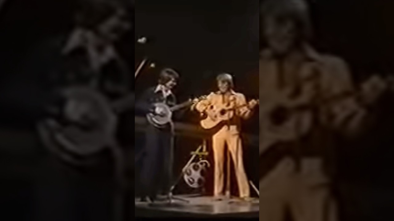 Carl Jackson & Glen Campbell Picking Back and Forth 1973 