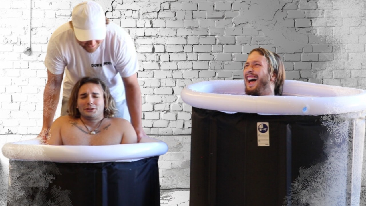 LAST TO LEAVE the ICE BATH Wins! (Freezing Challenge!)