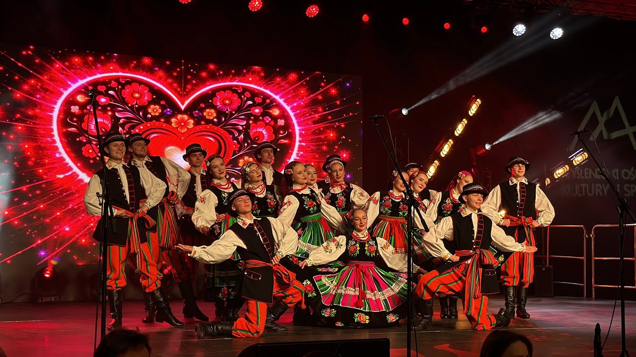  „Czerowne Korale” - Zespół Pieśni i Tańca Ziemia Myślenicka oraz Orkiestra Polish Art Philharmonic 