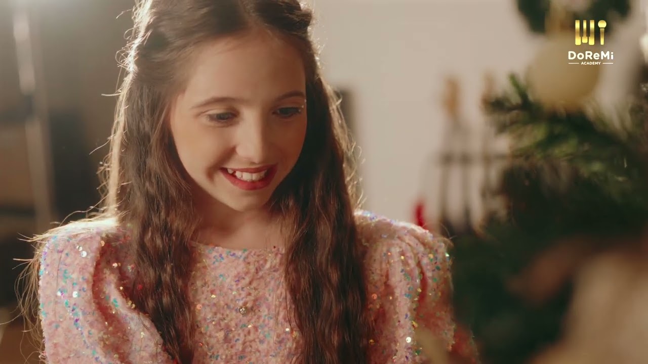 Boboc Andrada - Vestirea nașterii Lui (Cover @JOIOANA x @MarioFresh. ) DoReMi Academy Iasi