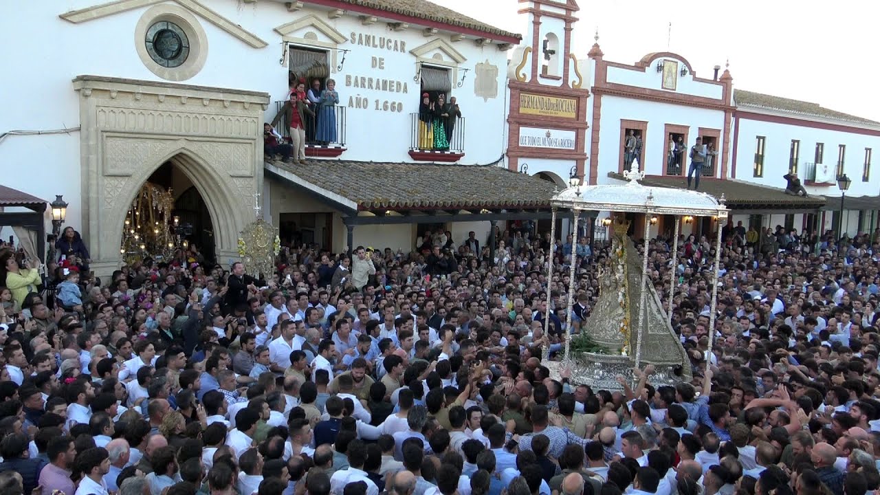 Rocío -  2023 – Llegada de la Virgen del Rocío a la Casa Hermandad de Sanlúcar de Barrameda