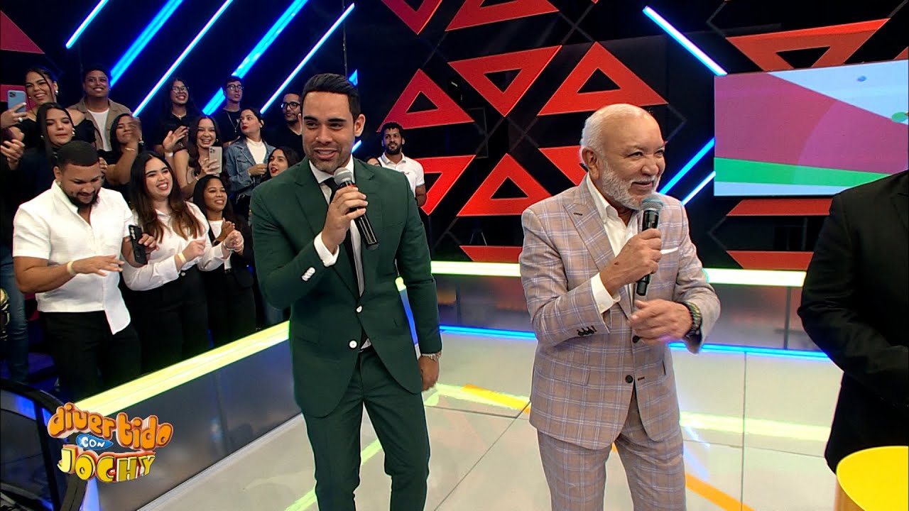 Albert Mena sorprende en vivo a Jochy Santos