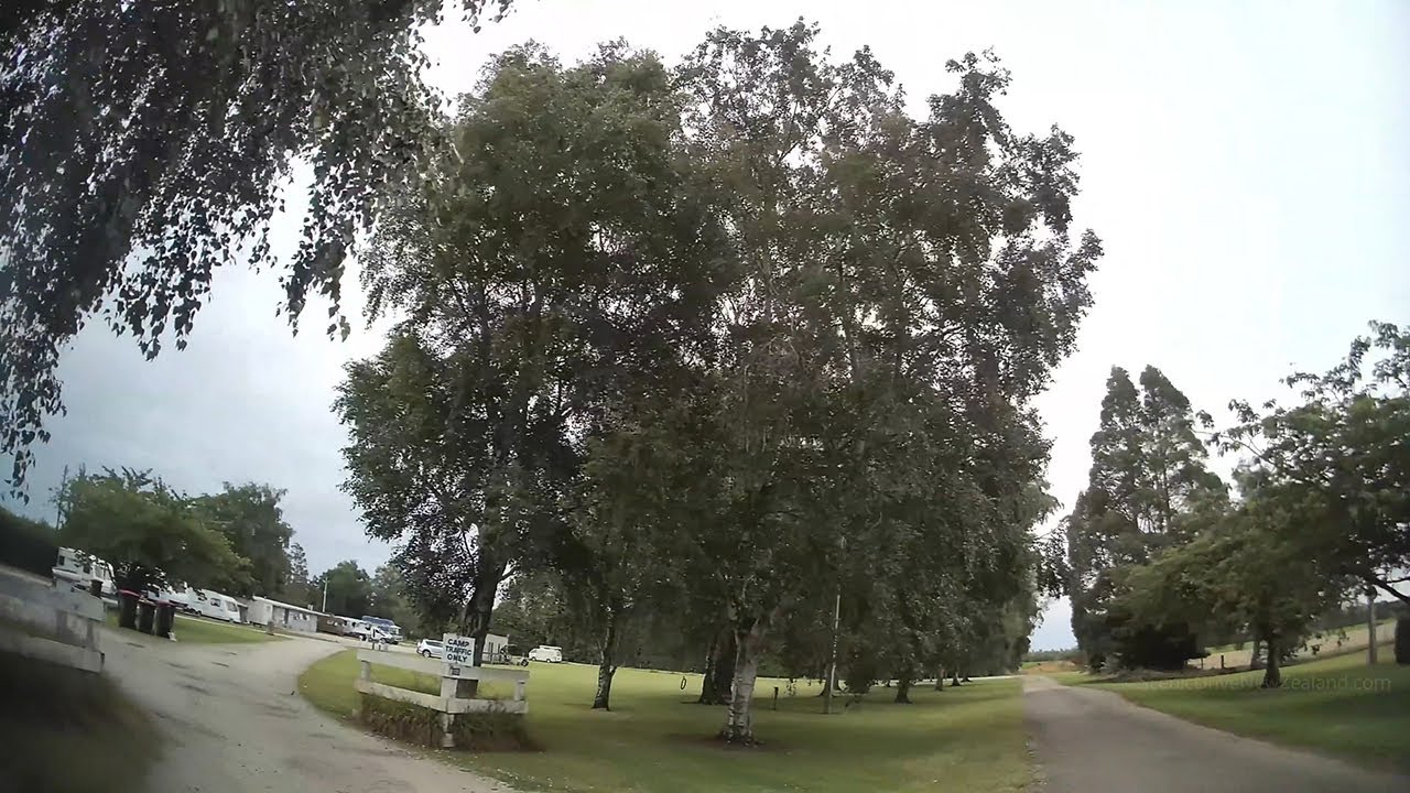 Driving from Mataura to the Wyndham Camping Ground in the Southland Region of New Zealand