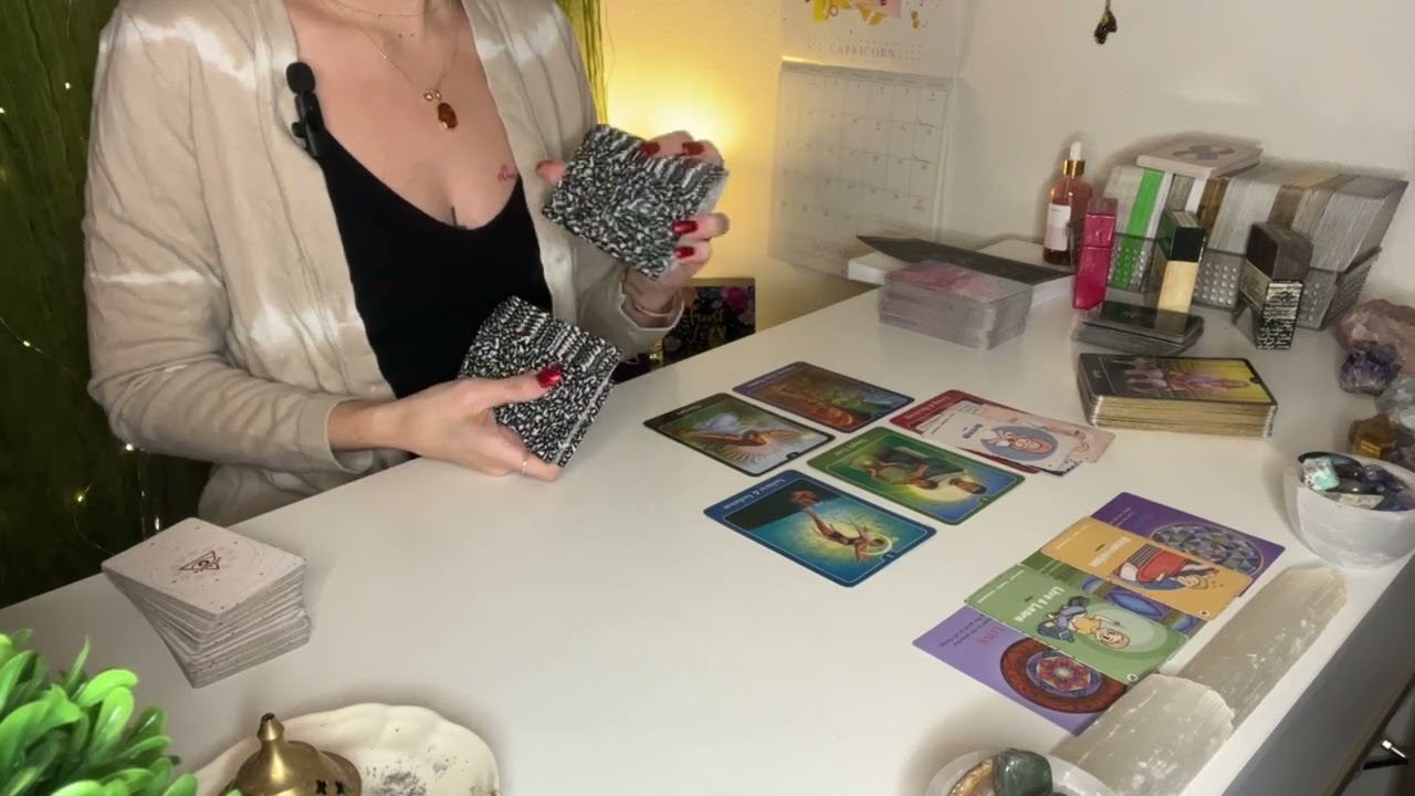 SCORPIO ♏️CHOOSE YOUR BATTLES - APOLOGY INCOMING & TRYING TO SEE ALL THINGS THRU LOVE TAROT READING