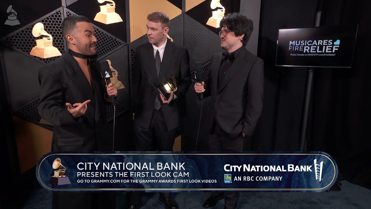 FINN KEANE & TOM NORRIS Check In At The City National Bank 