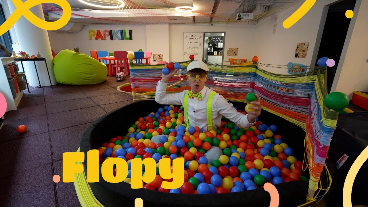 Flopy sa hrá s magickou podlahou v kútiku Papikili