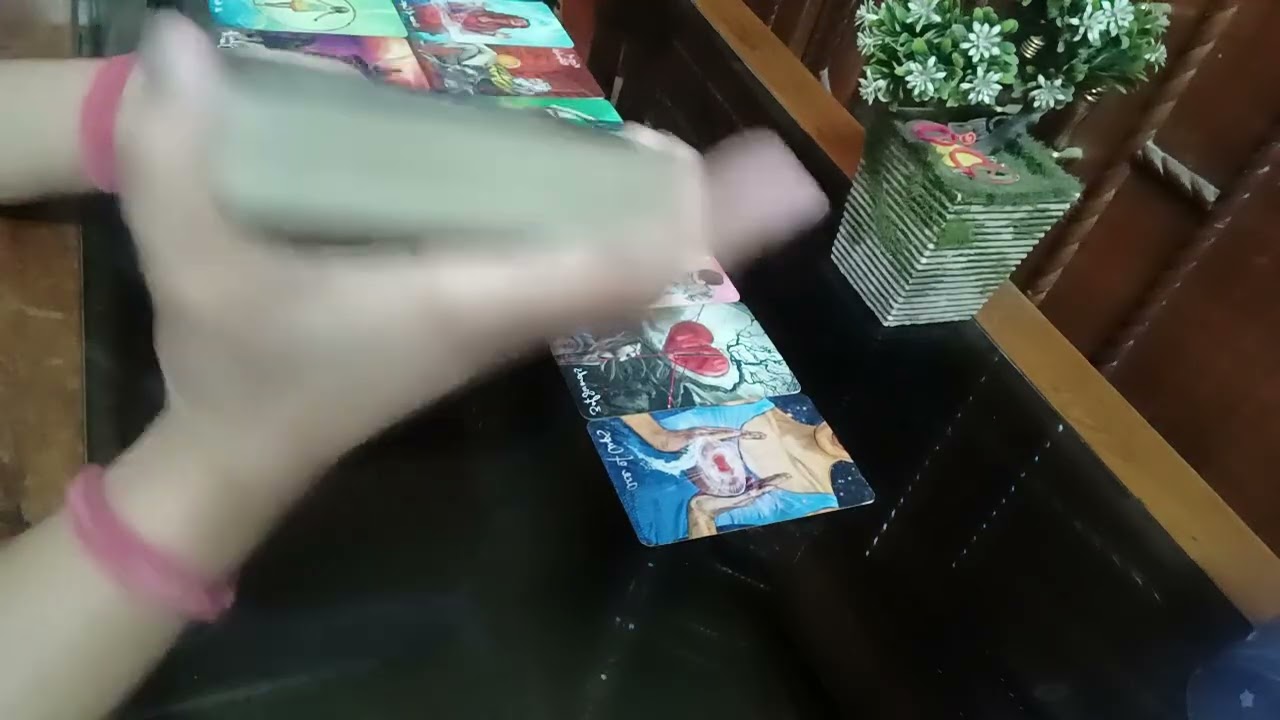 Full moon 🌕🌝 energies, A fulfilling love relationship on the way soon🌹💌💘❤️‍🔥💝🧿🧿#tarot #guidance 
