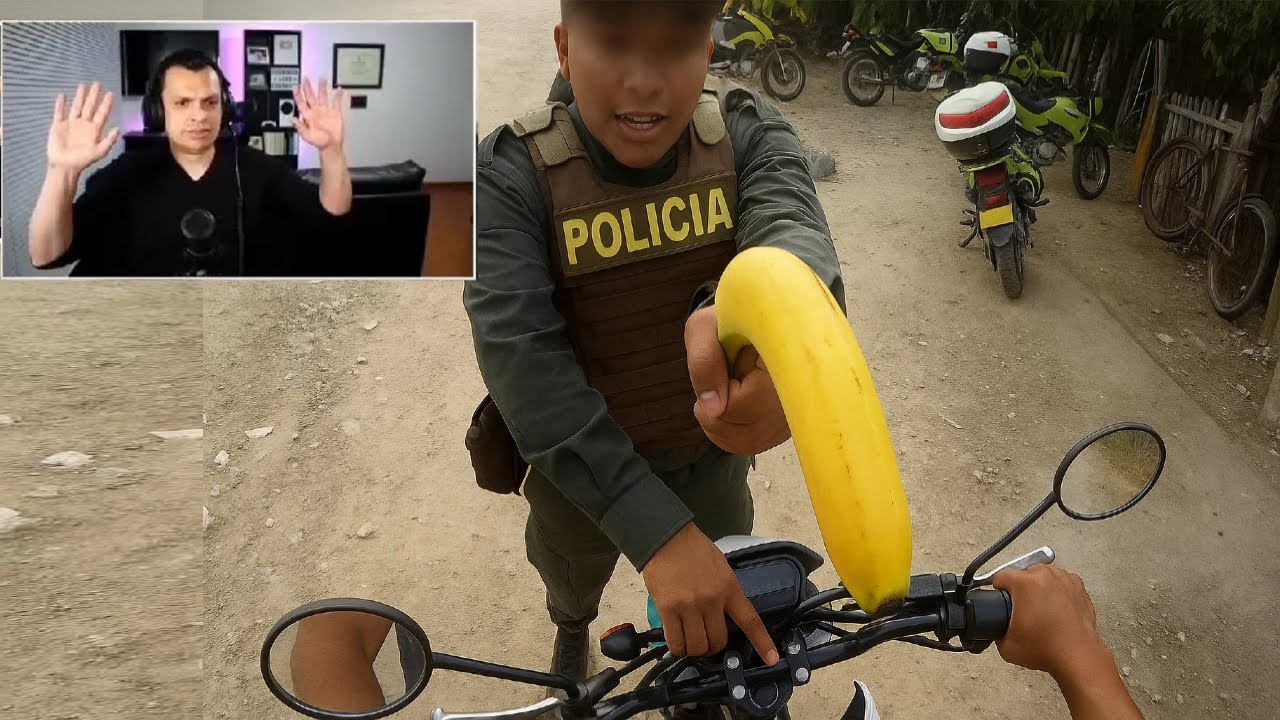 Le 4punt4r0n con su 4RM4 de dotación