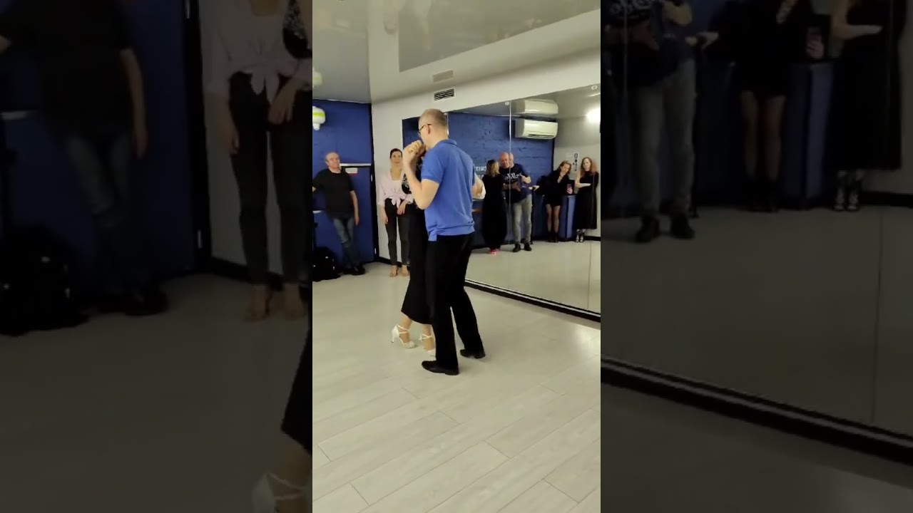 BACHATA TIME 💃 #shortsviral #shortsvideo #shortsyoutube #dancevideo #bachatadance #dancebachata