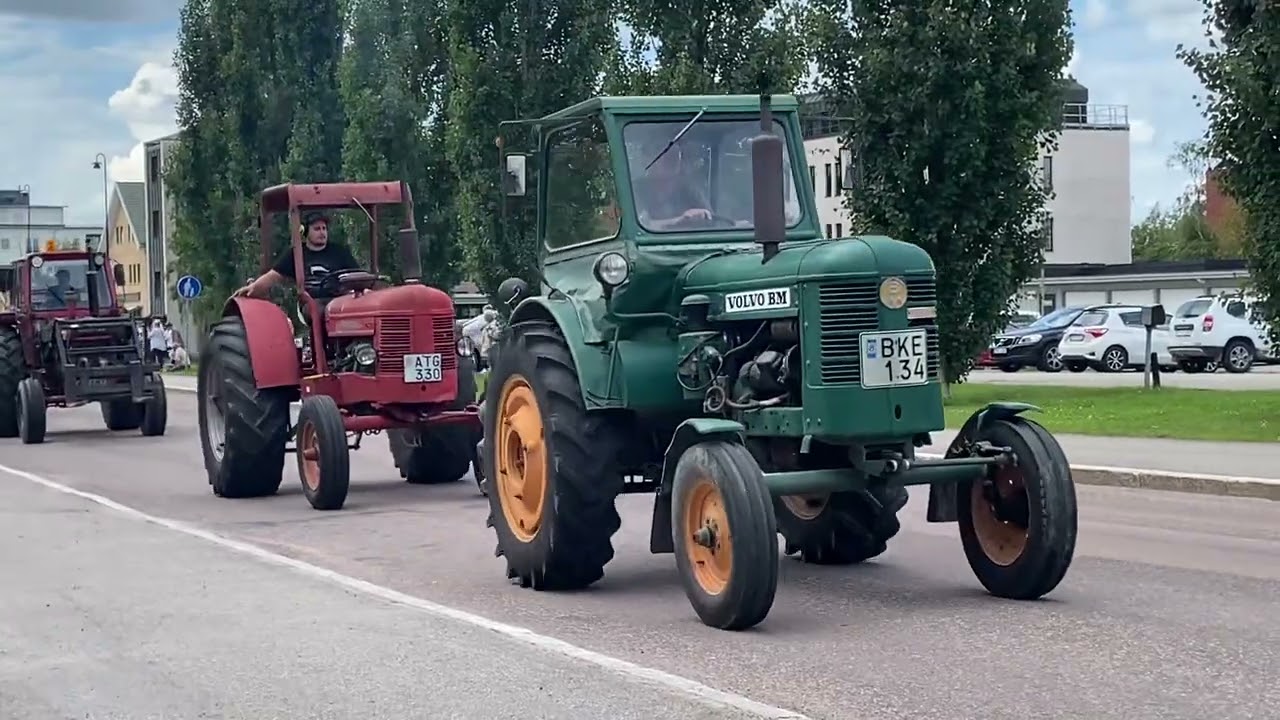 Traktorparad Edsbyn 2023 Volasdan