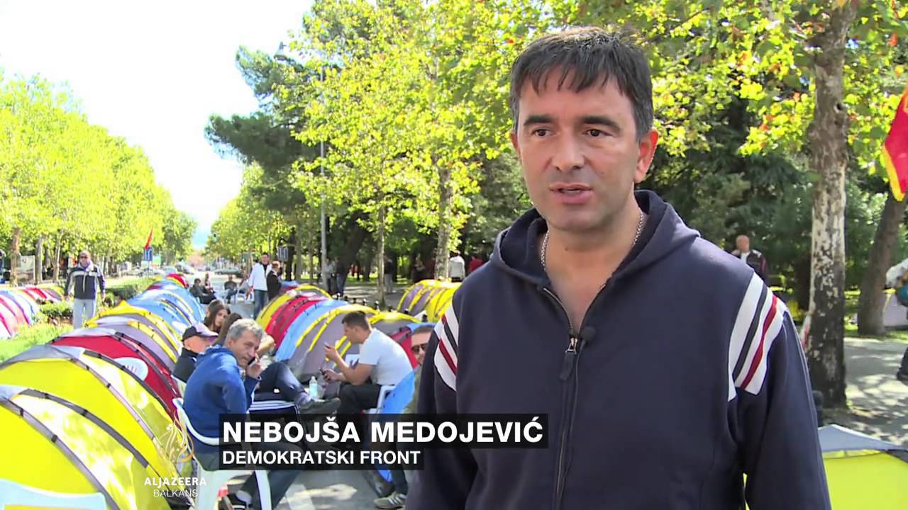 Šatori ispred crnogorskog parlamenta