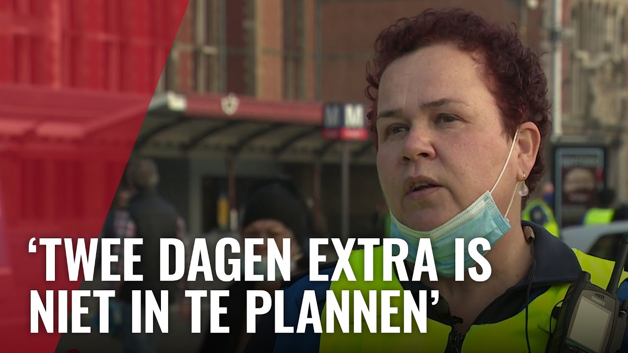 Boze boa's protesteren tegen nieuw rooster