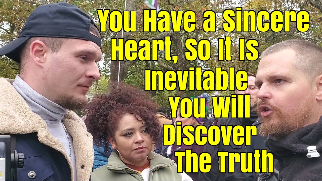 Уголок ораторов/Билли Клоуз, бывший мусульманин, становится христианином/Его девушка и Боб молились