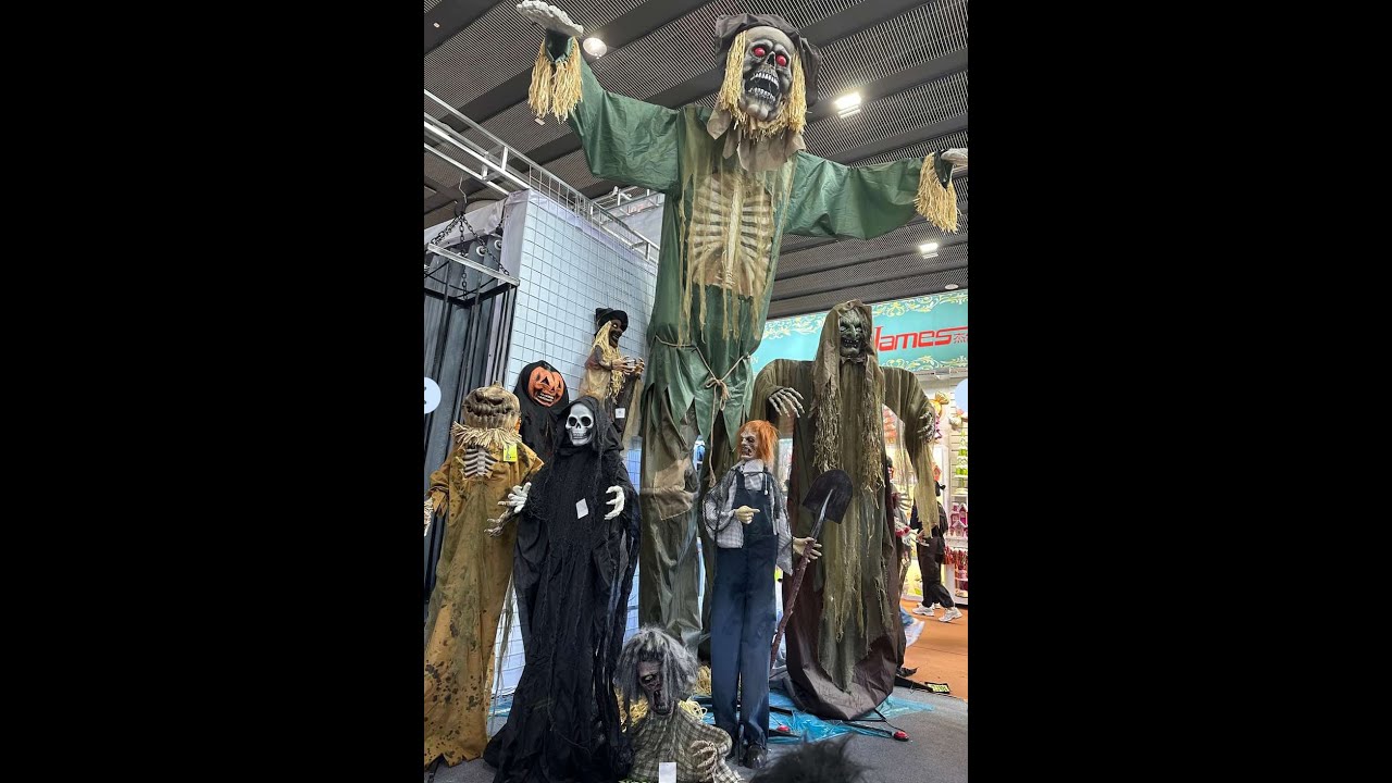AROMA/SUNSTAR SHOWROOM BOOTH 2024 (NEW FOR 2024 HALLOWEEN PROPS)